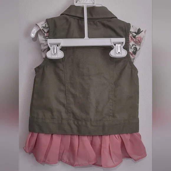 Little Lass 24 months 3 piece pants set - Picture 3 of 3